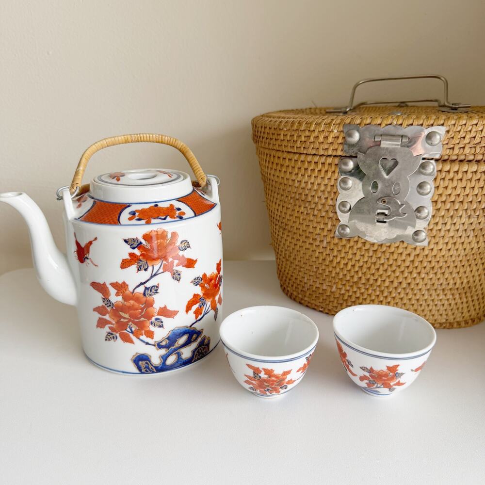 Vintage Porcelain Yang Cheng Canton Goat City Travel Picnic Tea Set Basket